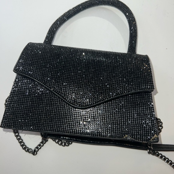 glittery Night Out bag, So sparkly and brand new. Mini sized bag, Very spacious - Picture 4 of 6